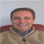 Docente di diritto per studenti di istituti tecnici